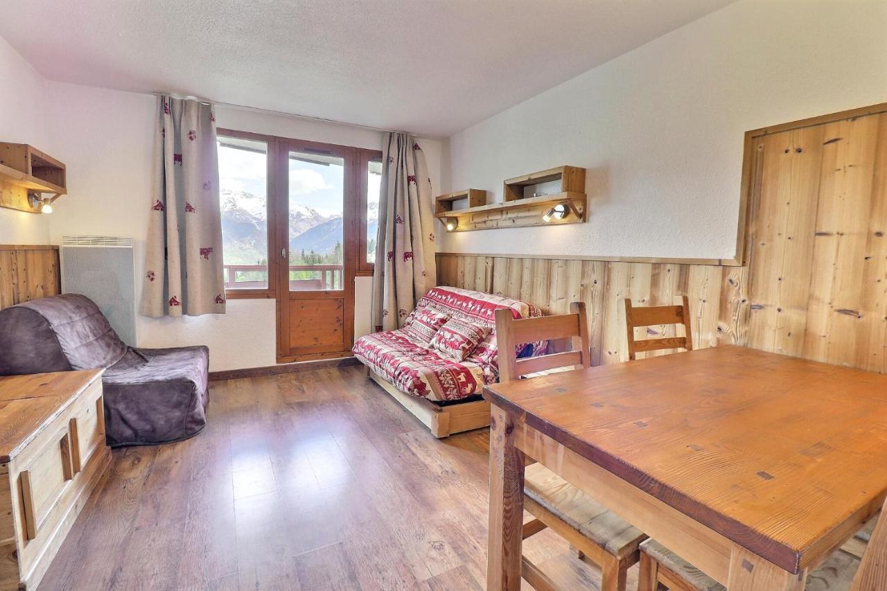 Le Grand Bois Apartment *